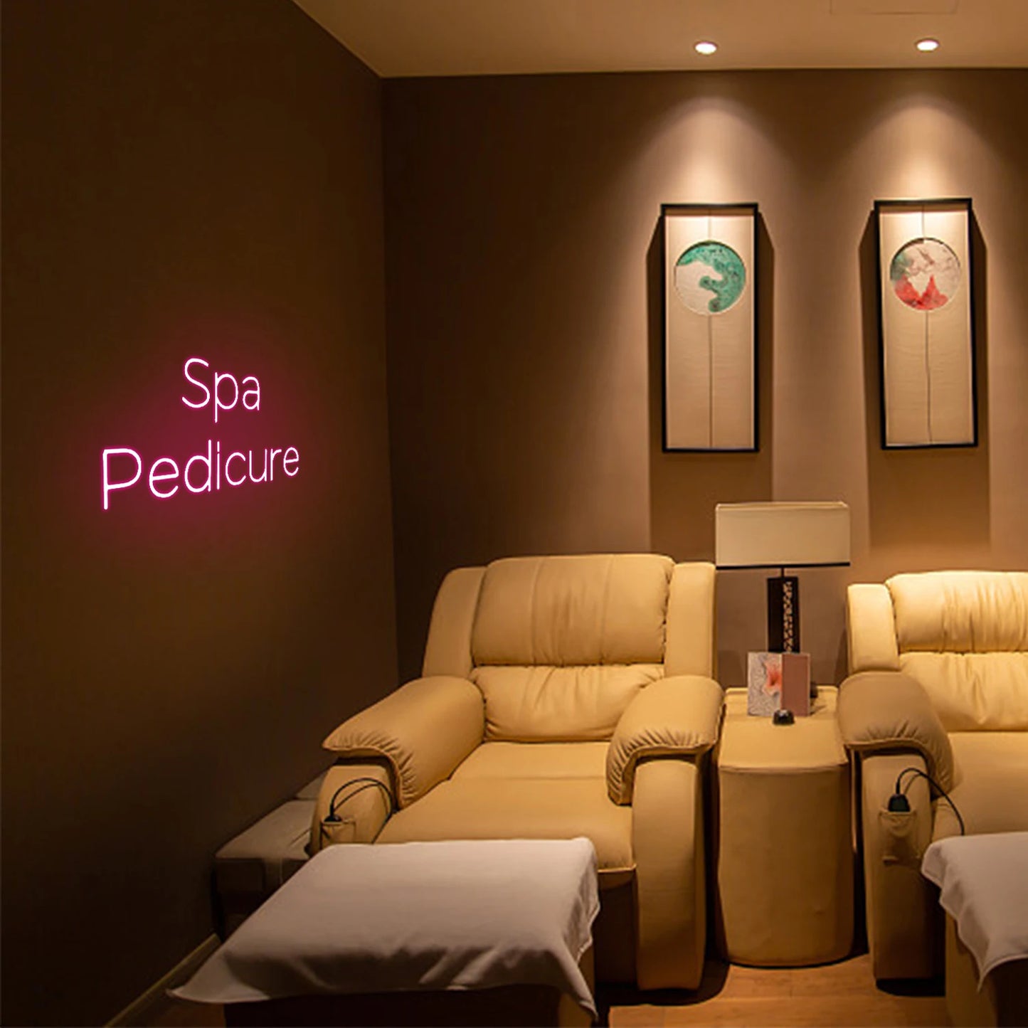 'Spa Pedicure' Sign